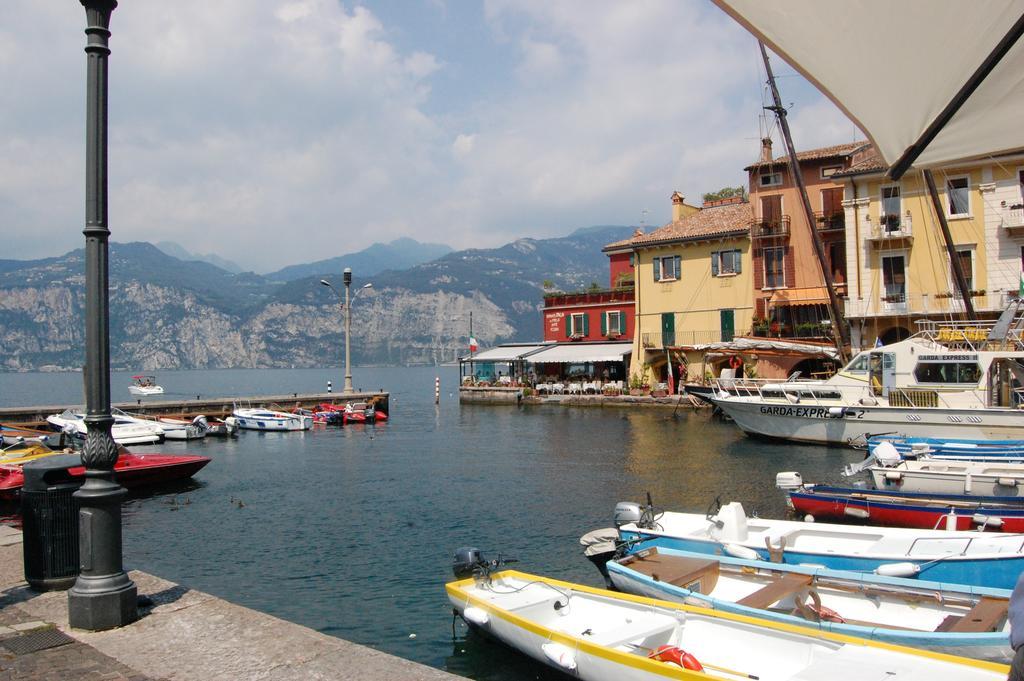 Casella'S Apartments Malcesine Luaran gambar